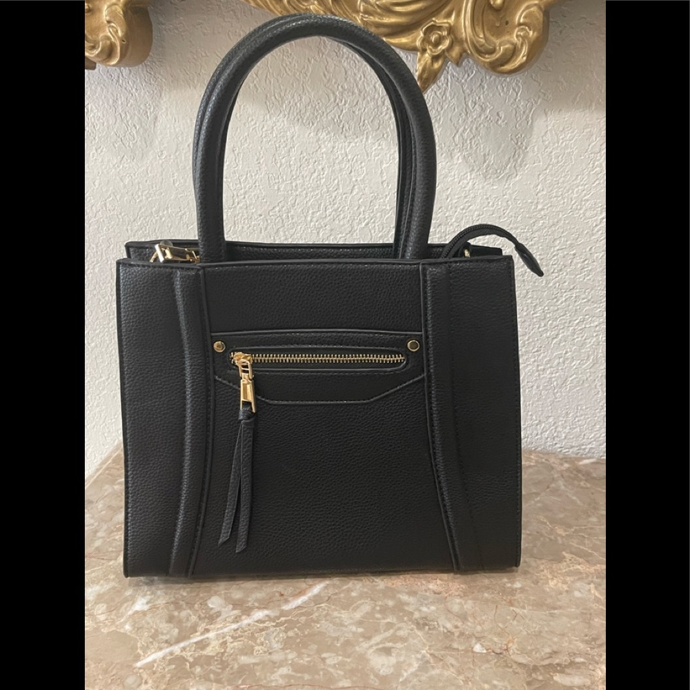 black bag 💼 never used before